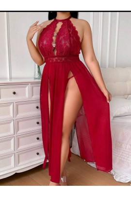 Arias Closet Büyük Beden Kırmızı Dantel İşlemeli Göğüs Detaylı Yırtmaçlı Fantezi Gecelik