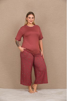 Arias Closet Büyük Beden Viskon Şık Tasarım Kelebek Desenli Bordo Kısa Kol Kapri Takım
