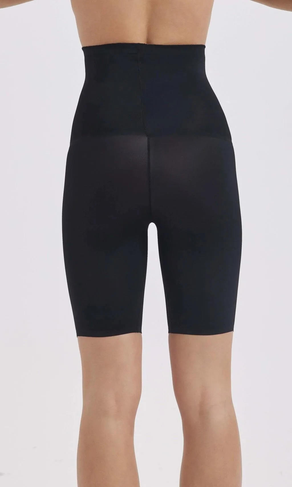4007 Poliyamid Lazer Kesim Göbek Toparlayıcı Short