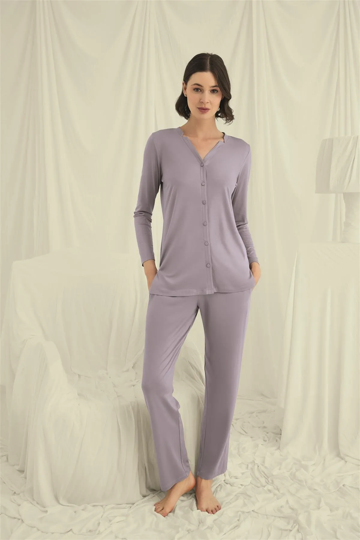 Arias Closet Uzun Kollu Boydan Düğmeli V Yaka Pijama Takımı