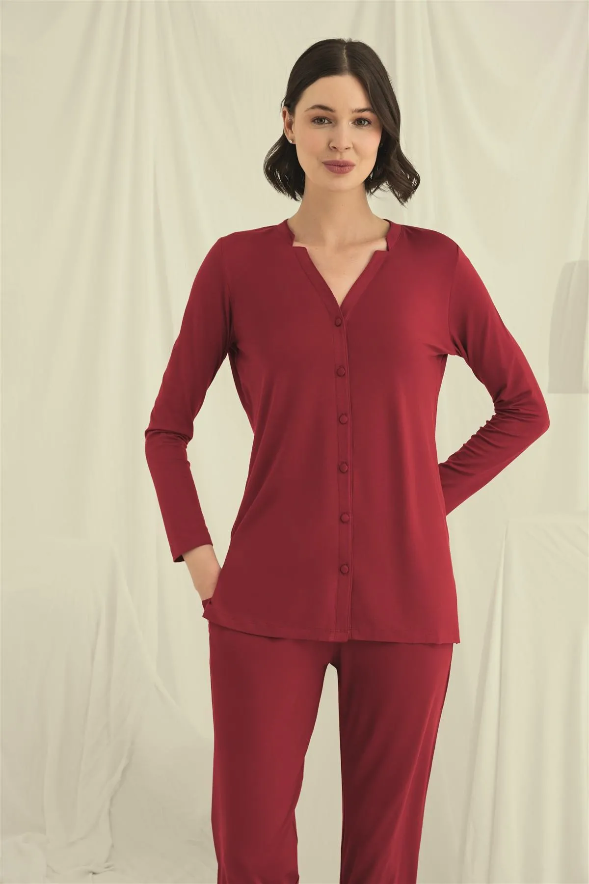 Arias Closet Uzun Kollu Boydan Düğmeli V Yaka Pijama Takımı