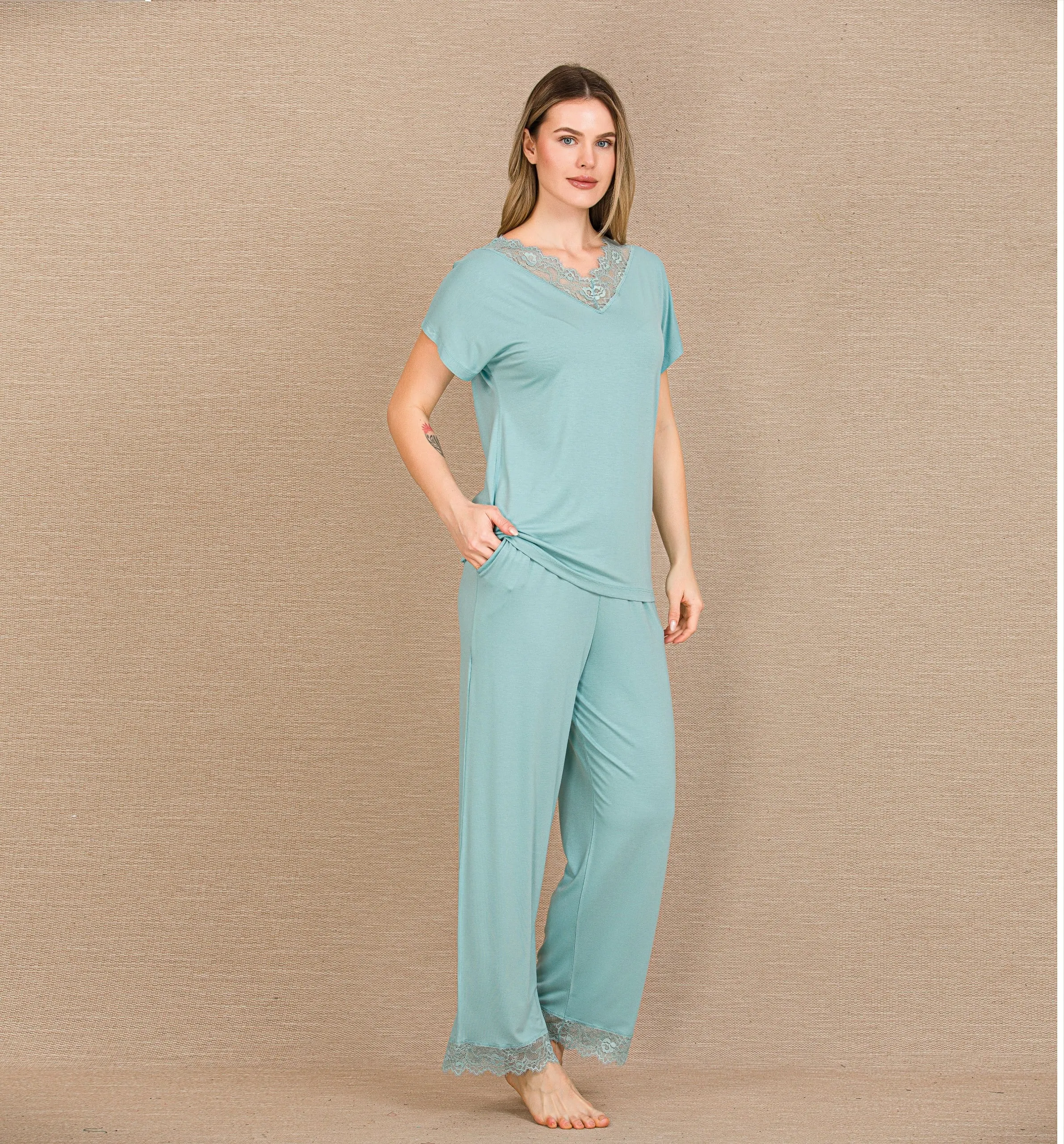 Arias Closet Viskon Şık Tasarım Dantel İşlemeli Mint Yeşil Kısa Kol Pijama Takımı
