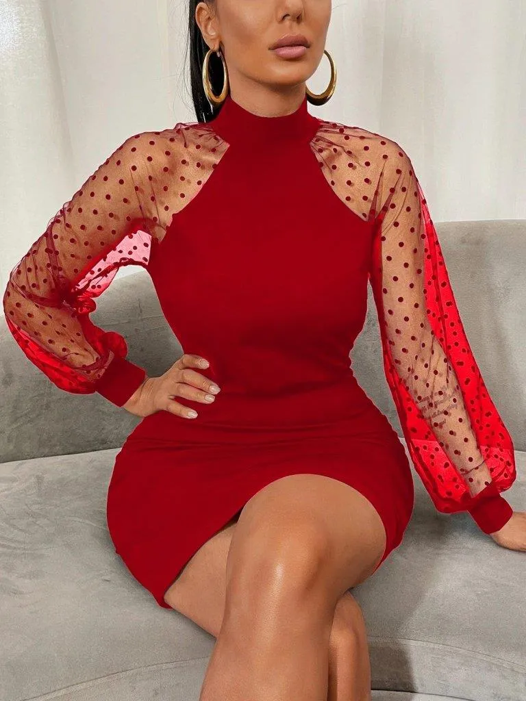 Şık Tasarım Yumuşak Dokulu Dantel İşlemeli Zümrüt Saten Babydoll Şort Takımı